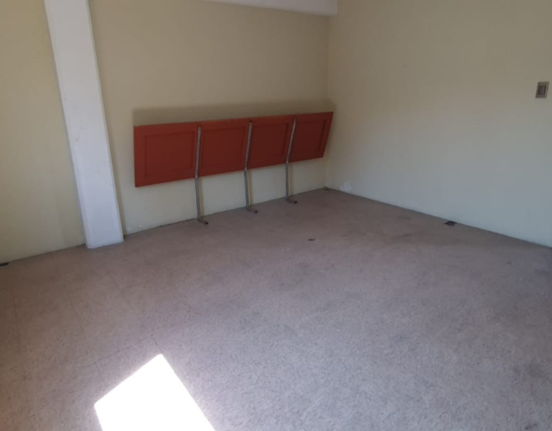 Casa Con Uso De Suelo En Venta En Juan González Romero 