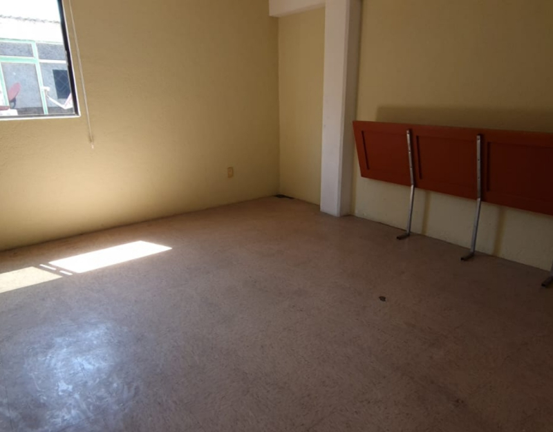 Casa Con Uso De Suelo En Venta En Juan González Romero 