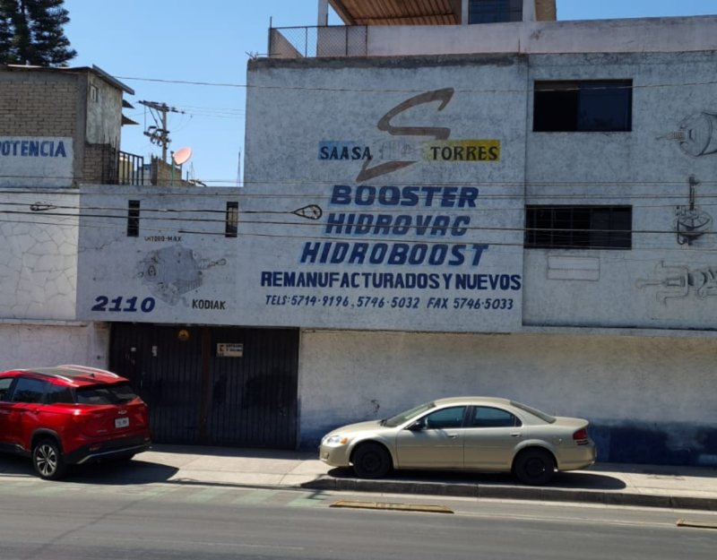 Casa Con Uso De Suelo En Venta En Juan González Romero 