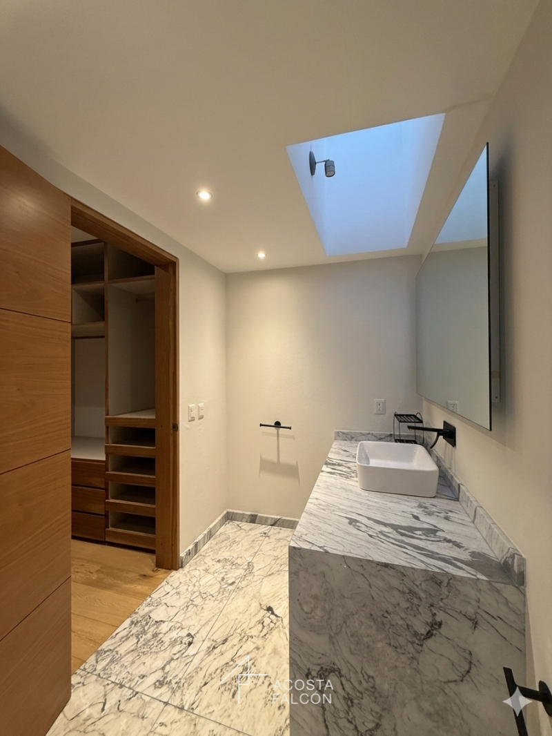 Casa En Venta En Lomas De Chapultepec