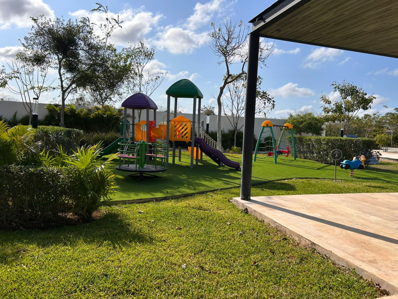 Venta Terreno En Residencial Aranza