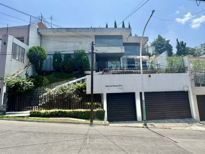 casa en venta en lomas de tecamachalco