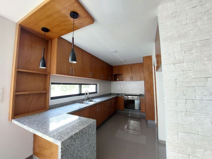 casa en venta en condominio privado en zen life 1
