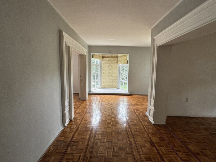 oportunidad linda casa para remodelar con jardín en las lomas de chapultepec