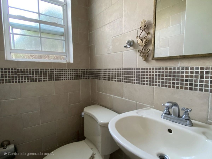 CASA EN VENTA  CASTILLO DE MANCHESTER CONDADO DE SAYAVEDRA