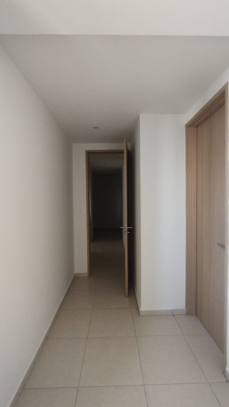 Departamento En Venta En Manigua, Torre Vitalia. Interlomas