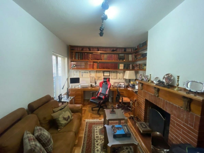 CASA EN VENTA EN LOMAS DE CHAPULTEPEC