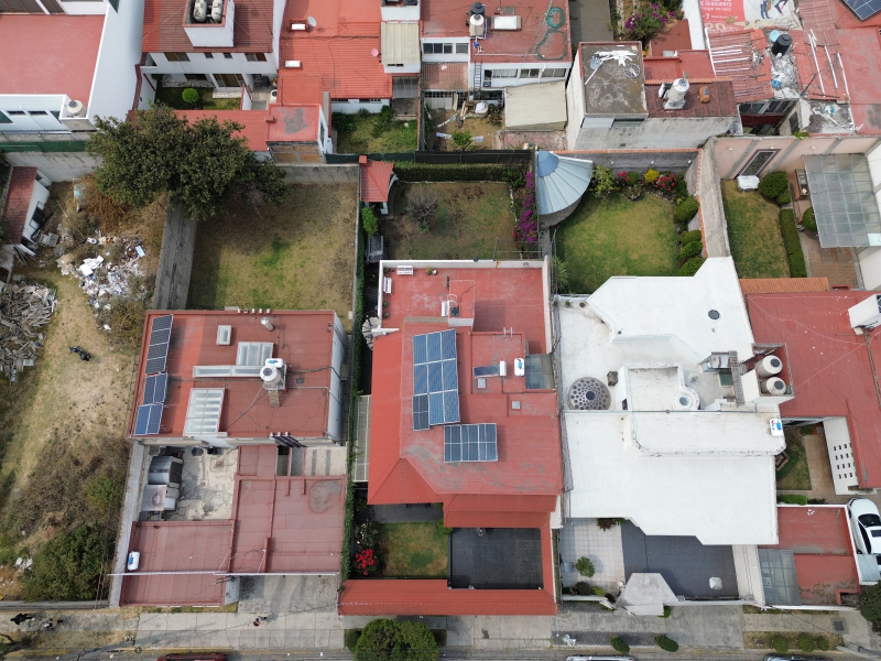 Casa En Venta En Las Arboledas (alto Potencial Uso Comercial)