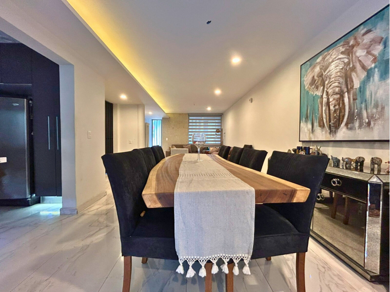 Casa En Venta En Letrán Valle