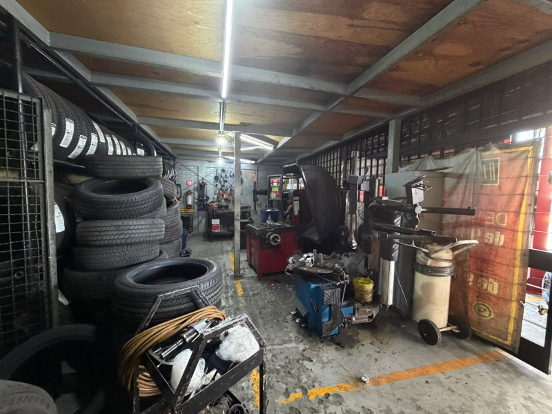 Local Comercial En Renta Sobre Periférico Sur