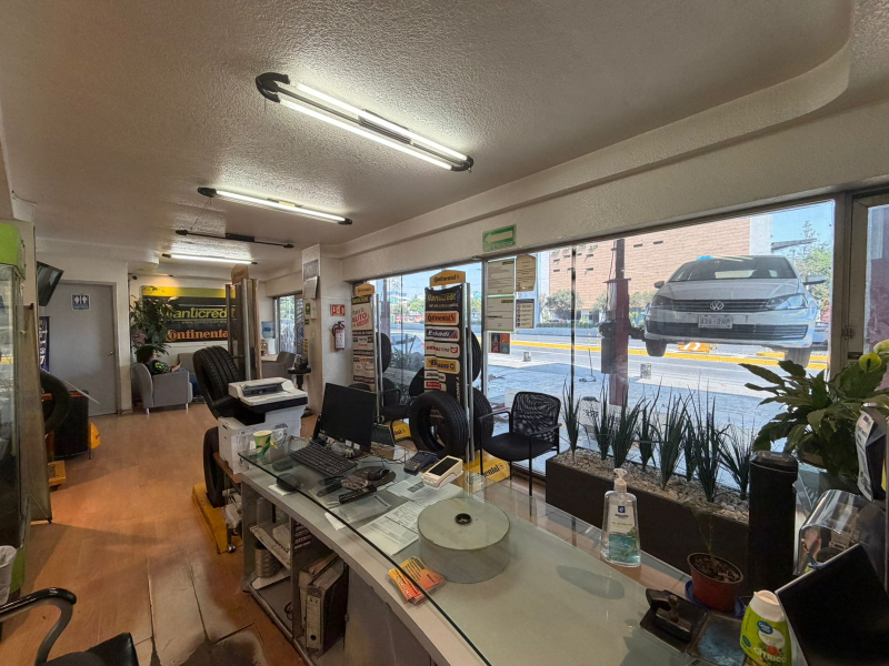 Local Comercial En Renta Sobre Periférico Sur