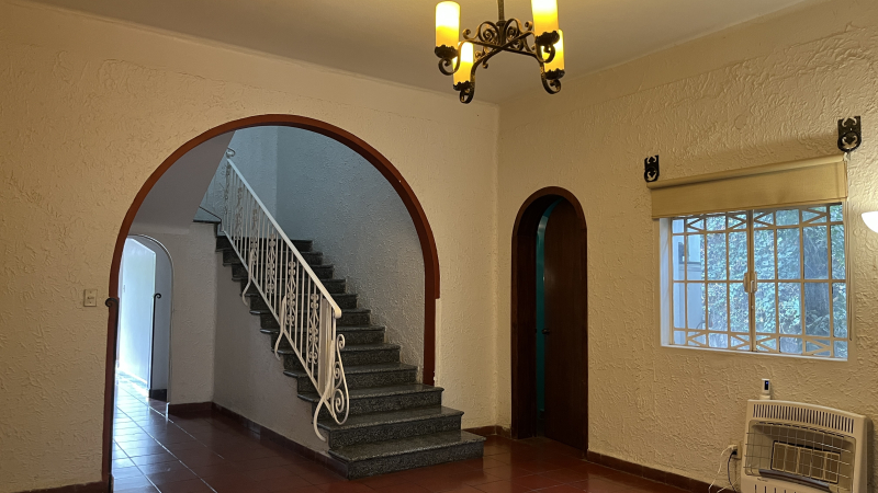 CASA COMO TERRENO EN VENTA LOMAS VIRREYES