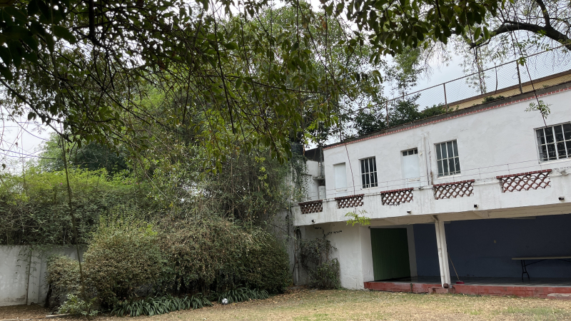 CASA COMO TERRENO EN VENTA LOMAS VIRREYES