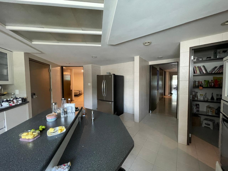 Venta Departamento Bosques De Las Lomas. Extraordinaria Vista. 