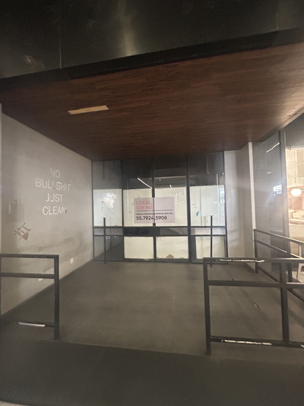 Venta Departamento Bosques De Las Lomas. Extraordinaria Vista. 