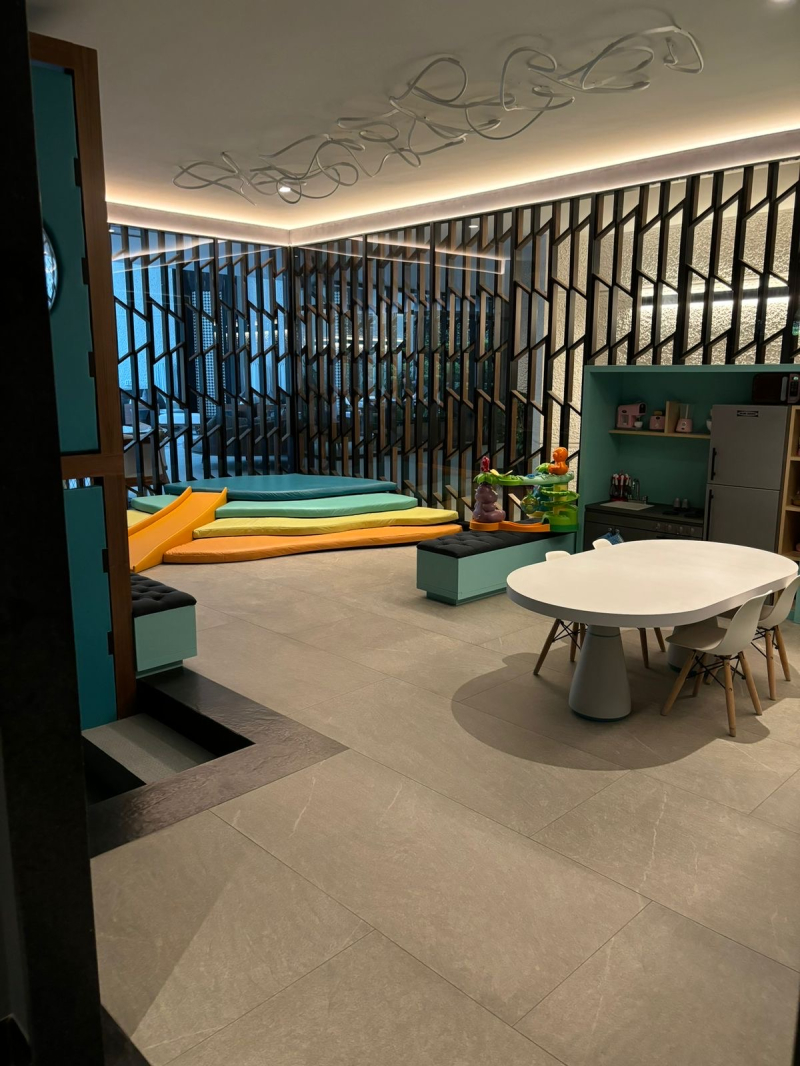 Venta Departamento Bosques De Las Lomas. Extraordinaria Vista. 