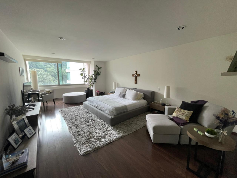 Venta Departamento Bosques De Las Lomas. Extraordinaria Vista. 