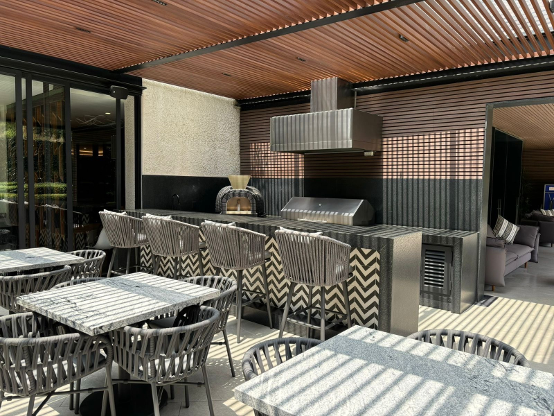 Renta Departamento Bosques De Las Lomas. Extraordinaria Vista. 