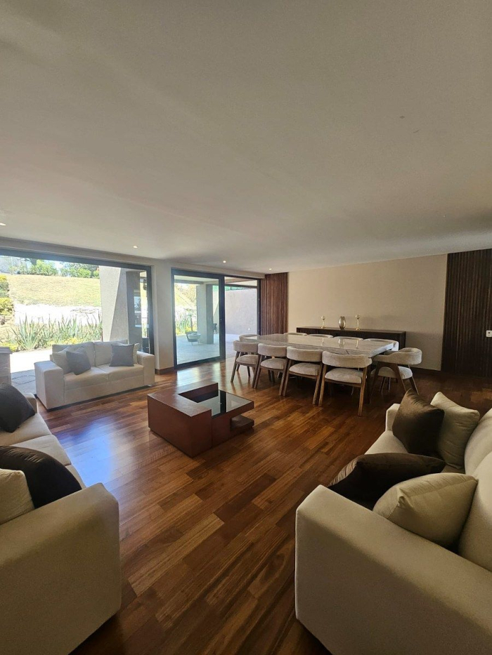 CASA EN VENTA EN BOSQUE REAL