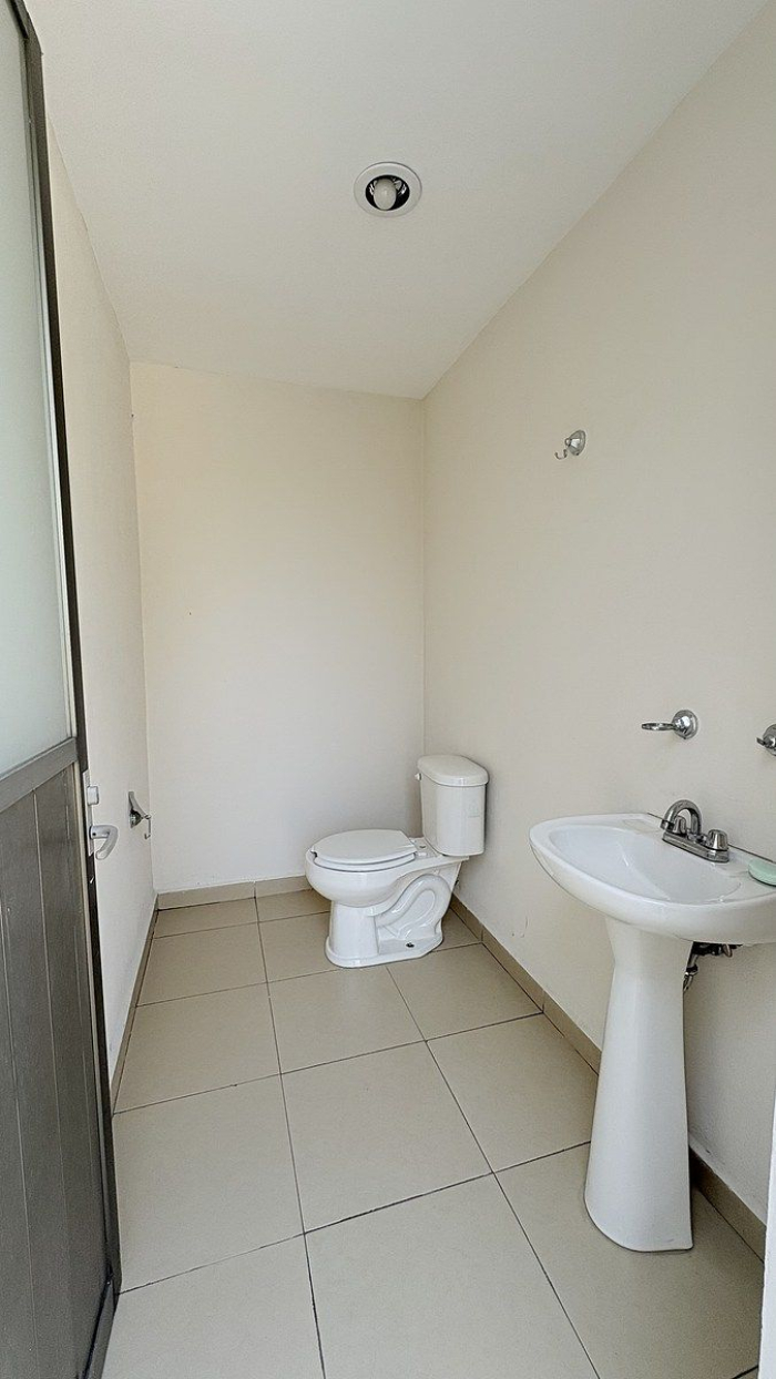 del valle departamento en renta  100 m² + terraza  2 recámaras