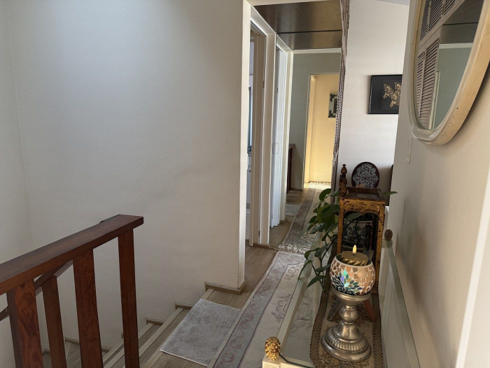 Venta casa en Lomas del Sol con doble vigilancia