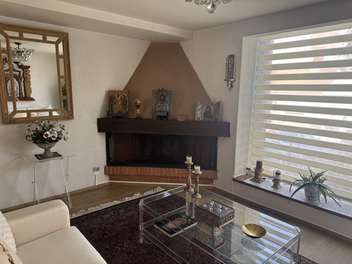 Venta casa en Lomas del Sol con doble vigilancia