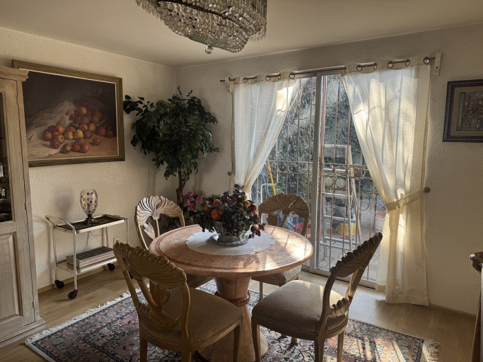 Venta casa en Lomas del Sol con doble vigilancia