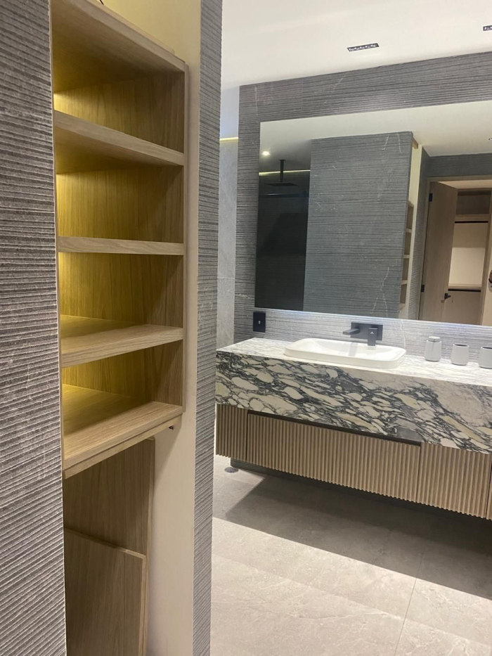 Departamento en Venta en Lomas Country