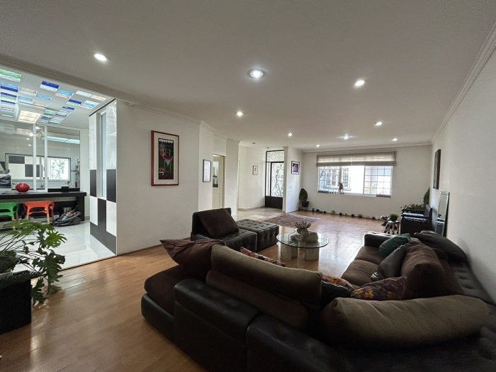 Casa de 321 m2 en Venta en Parques de la Herradura