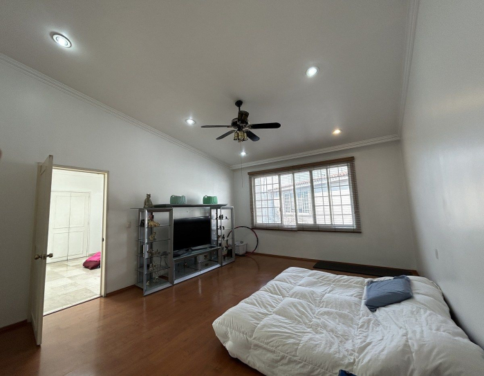 Casa de 321 m2 en Venta en Parques de la Herradura