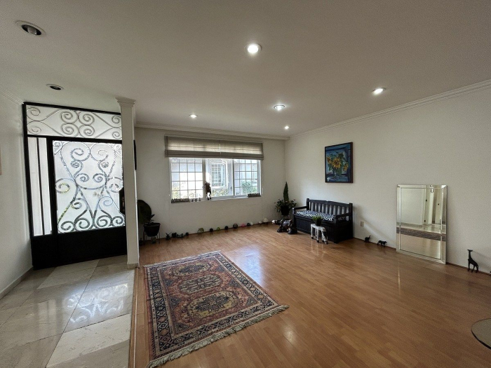 Casa de 321 m2 en Venta en Parques de la Herradura