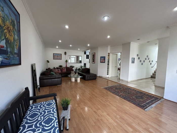 Casa de 321 m2 en Venta en Parques de la Herradura