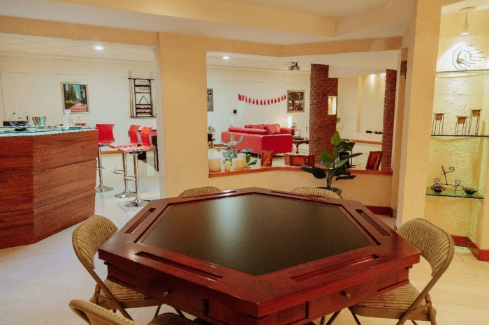 HERMOSA CASA EN PARQUES DE LA HERRAUDRA