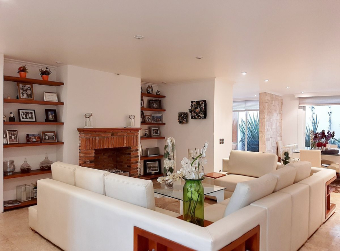 CASA EN VENTA EN INTERLOMAS