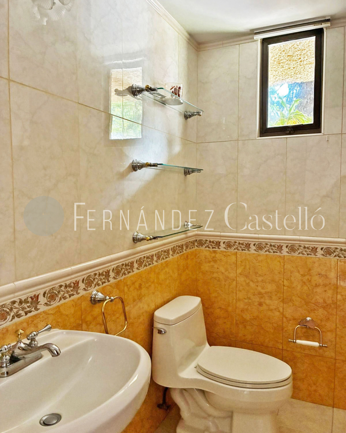 VENTA DE CASA EN CONDOMINIO EN SAN ANGEL