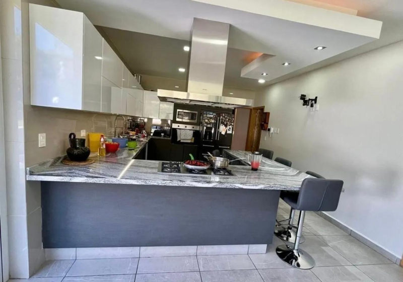 CASA EN VENTA JARDÍNES DEL PEDREGAL