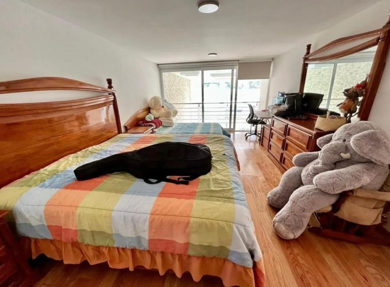 CASA EN VENTA JARDÍNES DEL PEDREGAL