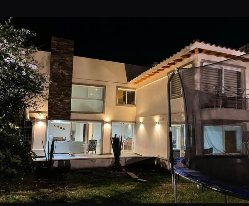CASA EN VENTA JARDÍNES DEL PEDREGAL