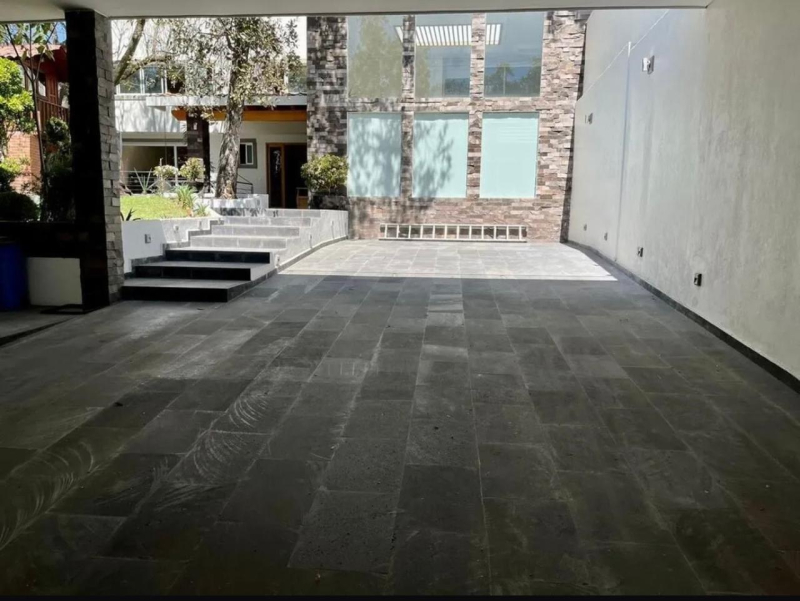 CASA EN VENTA JARDÍNES DEL PEDREGAL