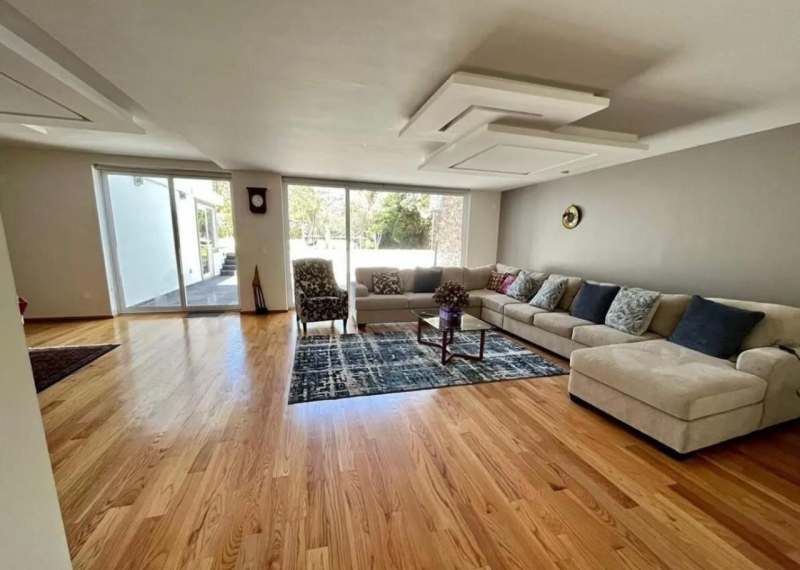 CASA EN VENTA JARDÍNES DEL PEDREGAL