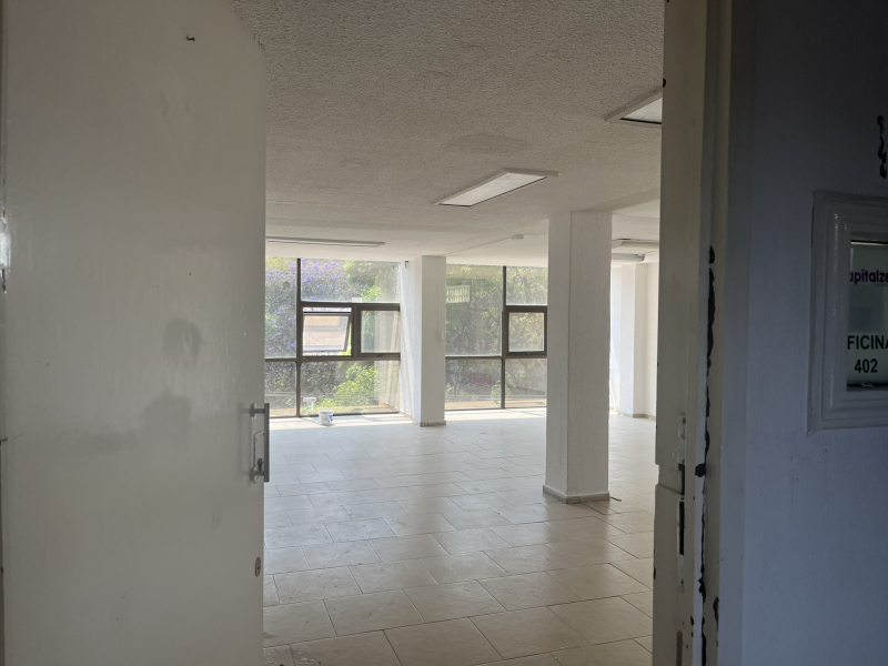 Oficina en renta Ejercito Nacional Granada