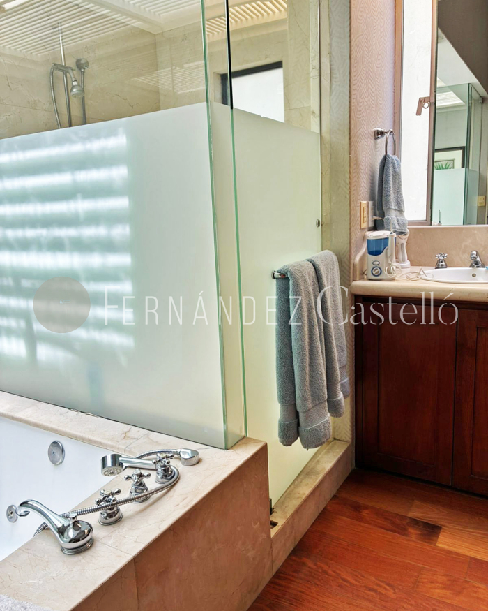 VENTA DE CASA EN HACIENDA SANTA F�?