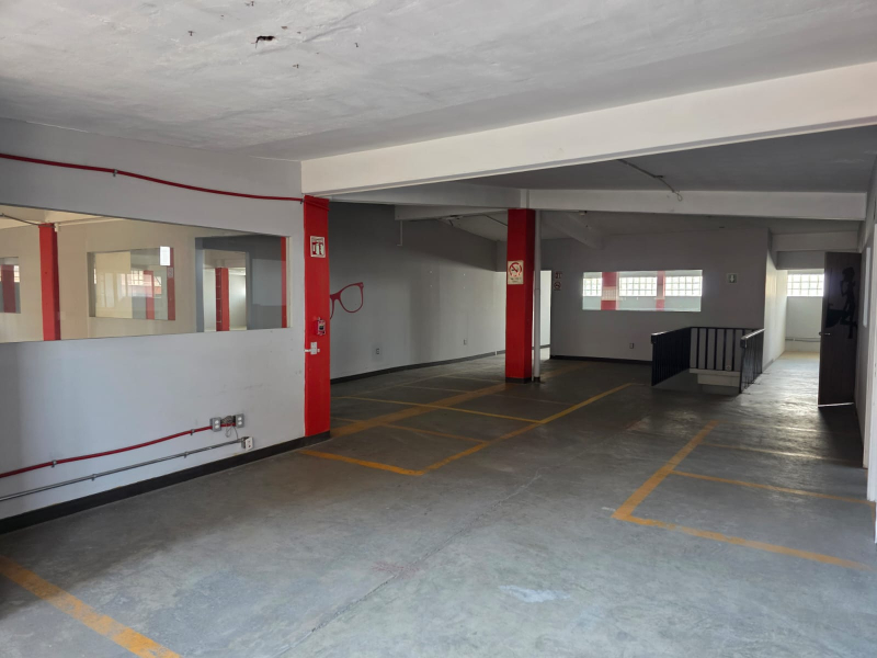 Edificio Corporativo Con Oficinas Y Bodegas En Venta En Toreo
