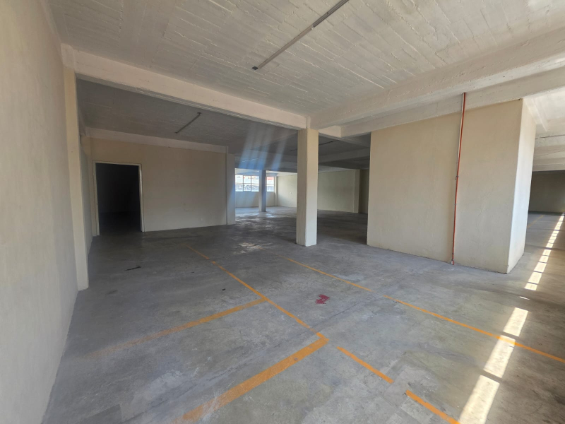 Edificio Corporativo Con Oficinas Y Bodegas En Venta En Toreo