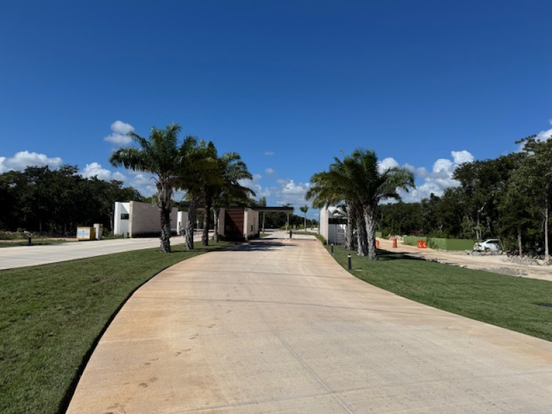terreno residencial en venta con club de playa privado en el corazón de la riviera maya