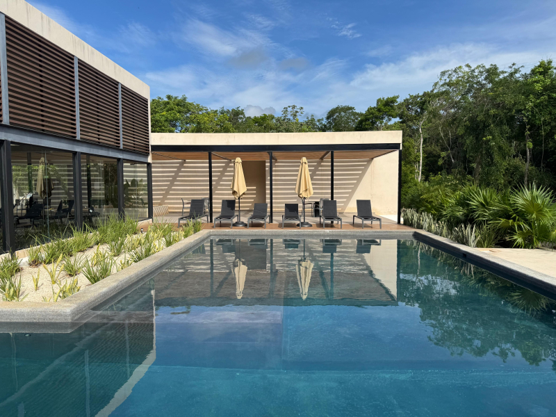 terreno residencial en venta con club de playa privado en el corazón de la riviera maya