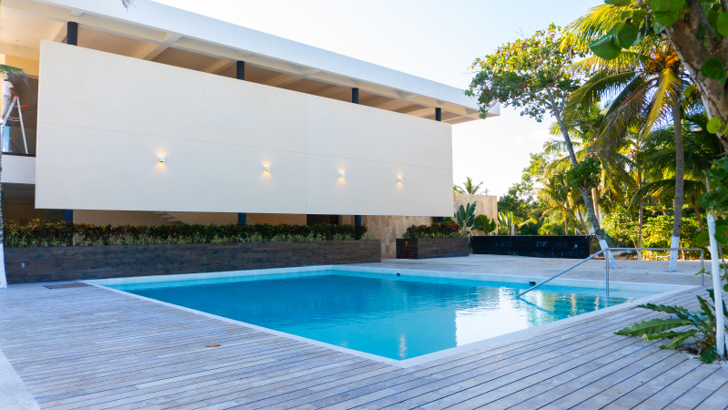 terreno residencial en venta con club de playa privado en el corazón de la riviera maya