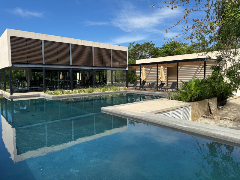 terreno residencial en venta con club de playa privado en el corazón de la riviera maya