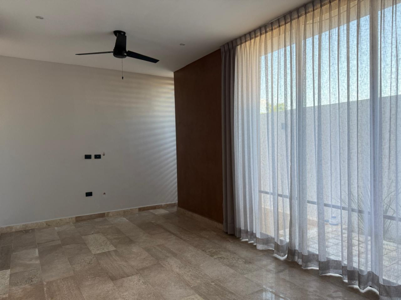 Casa En Renta En Temozón Norte 