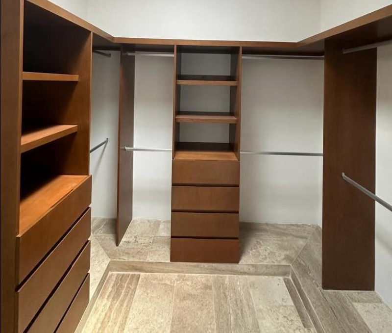 Casa En Renta En Temozón Norte 